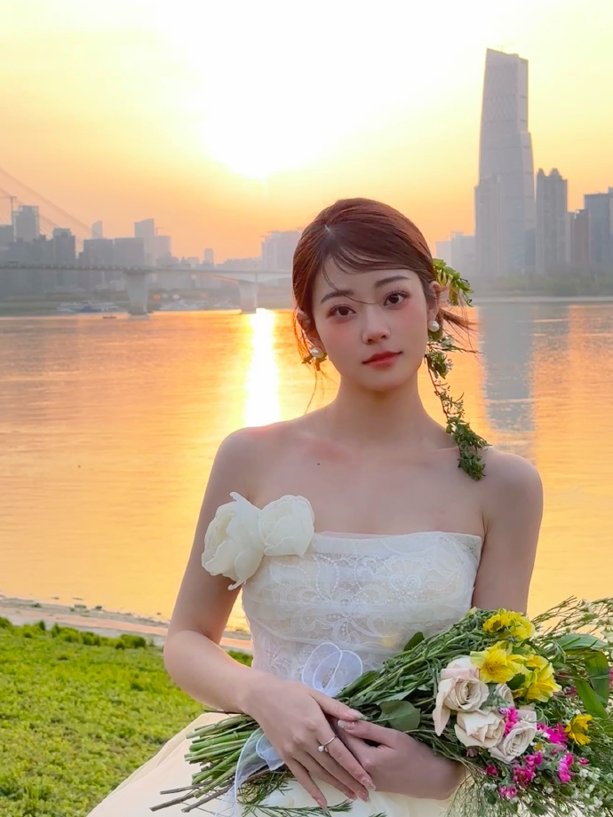 抓娃娃 海报